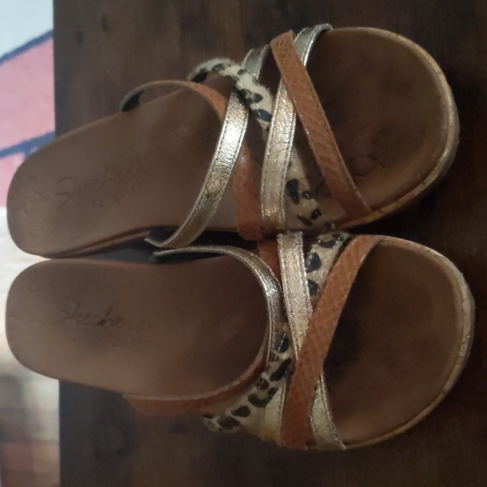 Skechers Luxefoam Women's Wedge Sandals Beverlee Beach Blast